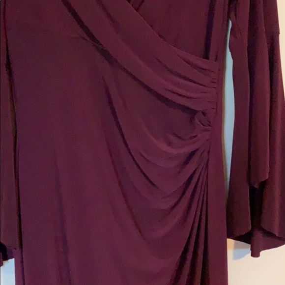 Formal dress - Picture 4 of 9